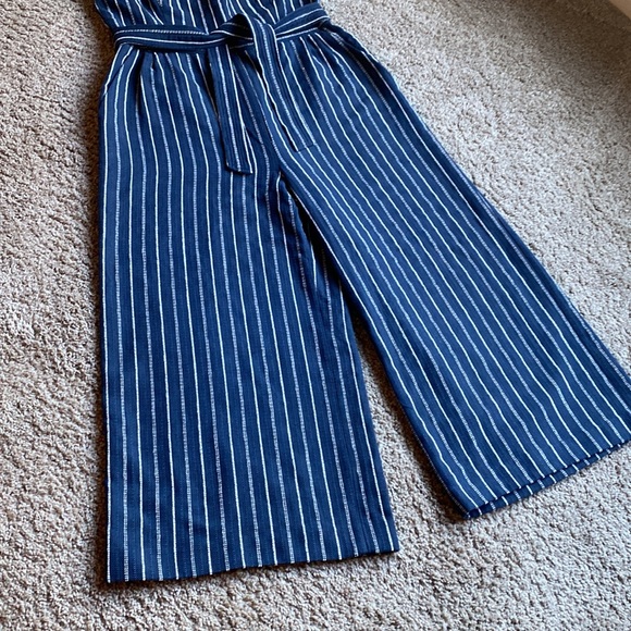 Jumpsuit - Picture 3 of 9